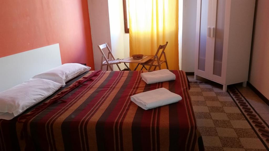 Guesthouse Ava ローマ 部屋 写真